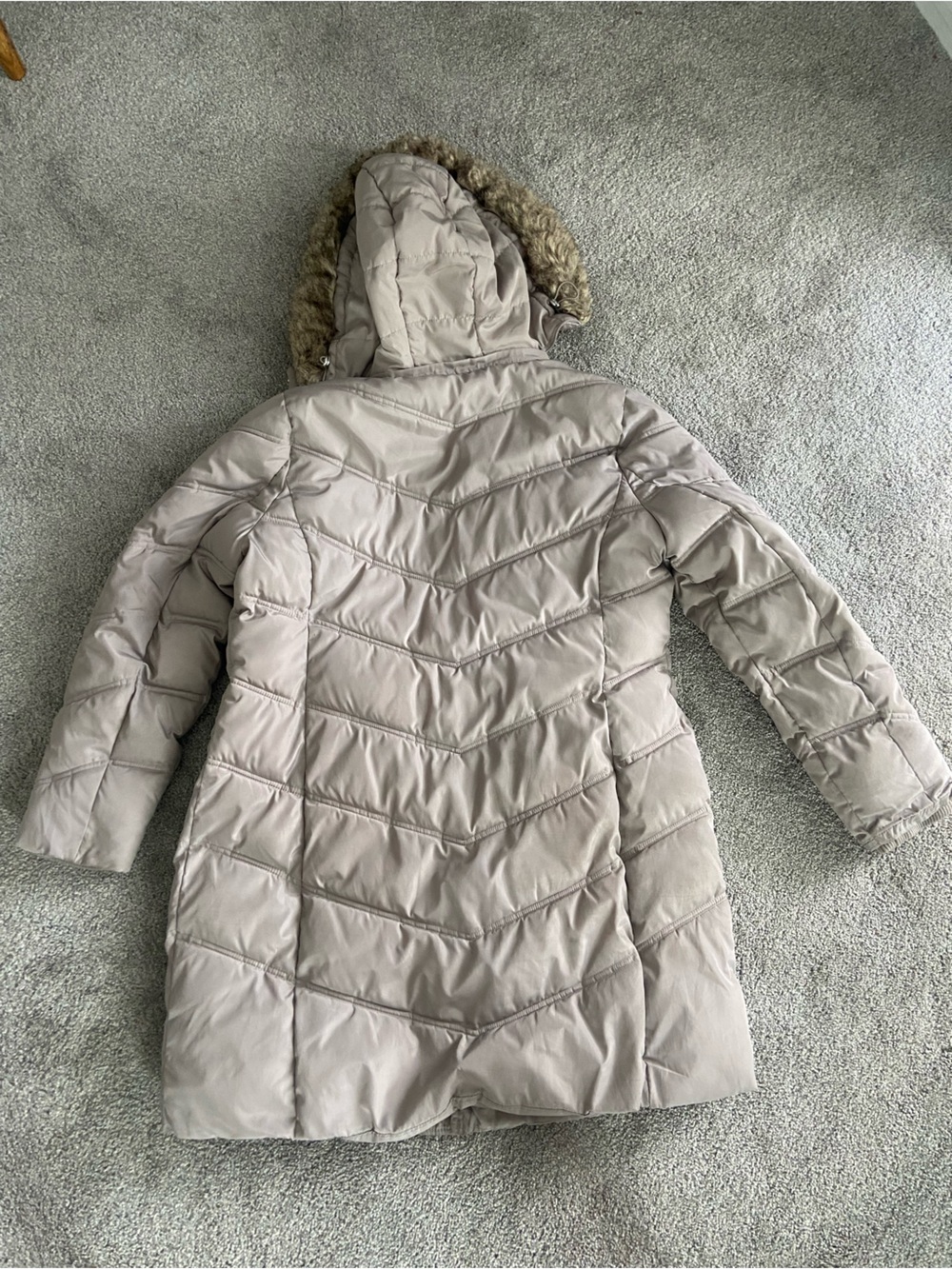 Tower by London Fog Warm Down-Fill Puffer Coat with Faux-Fur Hood Size L